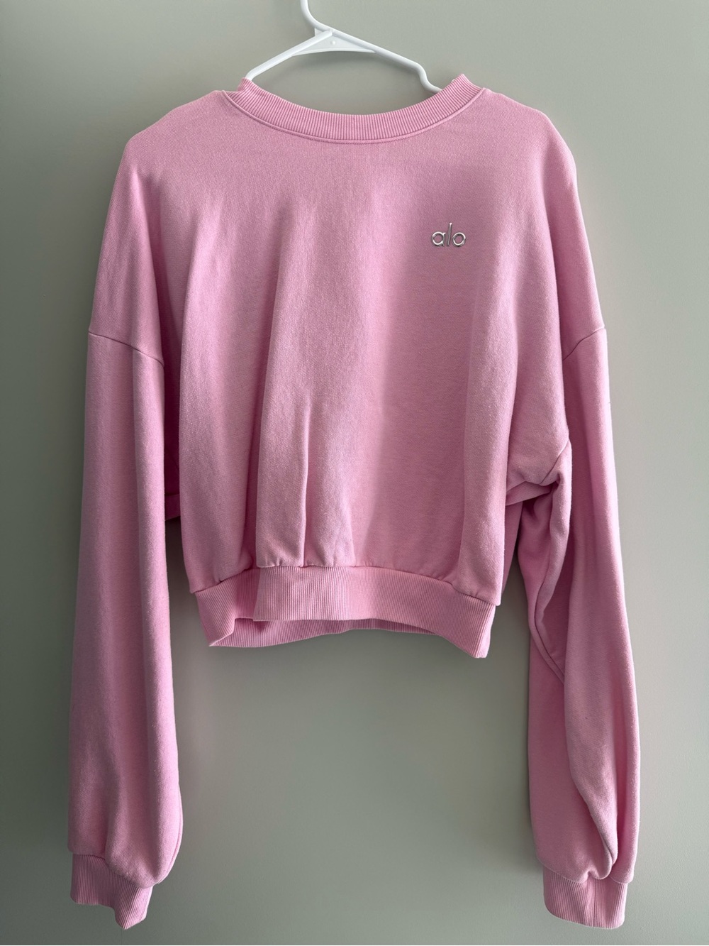ALO Yoga Pink Cropped Crew Sweatshirt